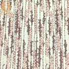 Πορφυρό τρισδιάστατο ύφασμα δαντελλών λουλουδιών με τη διακοσμημένη με χάντρες κεντητική στο νάυλον πλέγμα